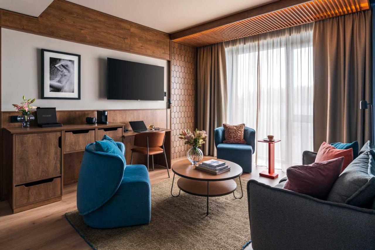 Superior Suite,1292247136:JPEG